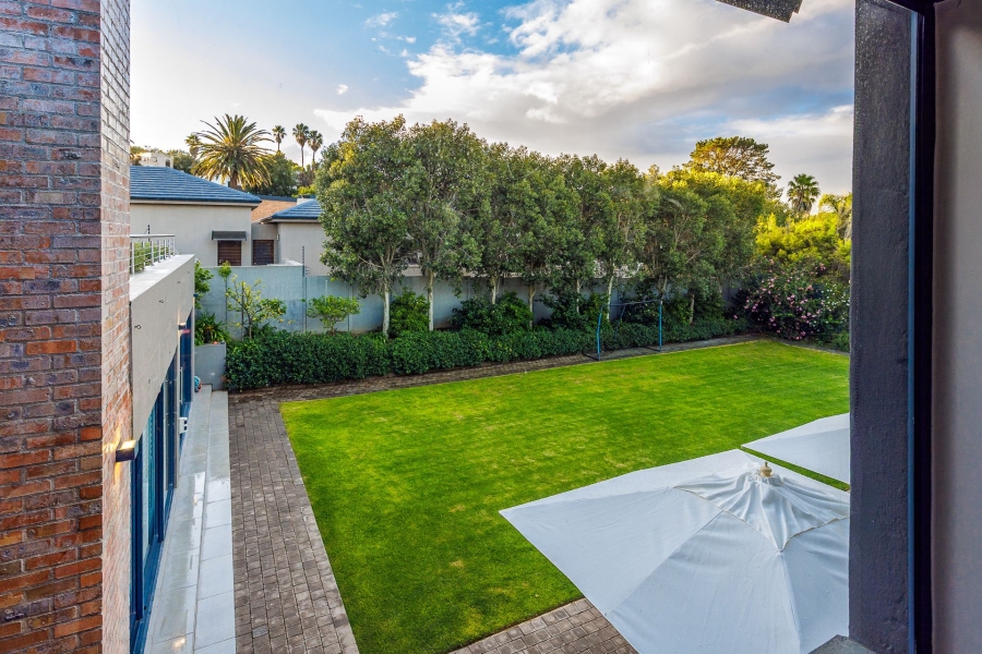 5 Bedroom Property for Sale in Aurora Western Cape